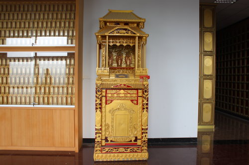 圖片：8人式家族櫃